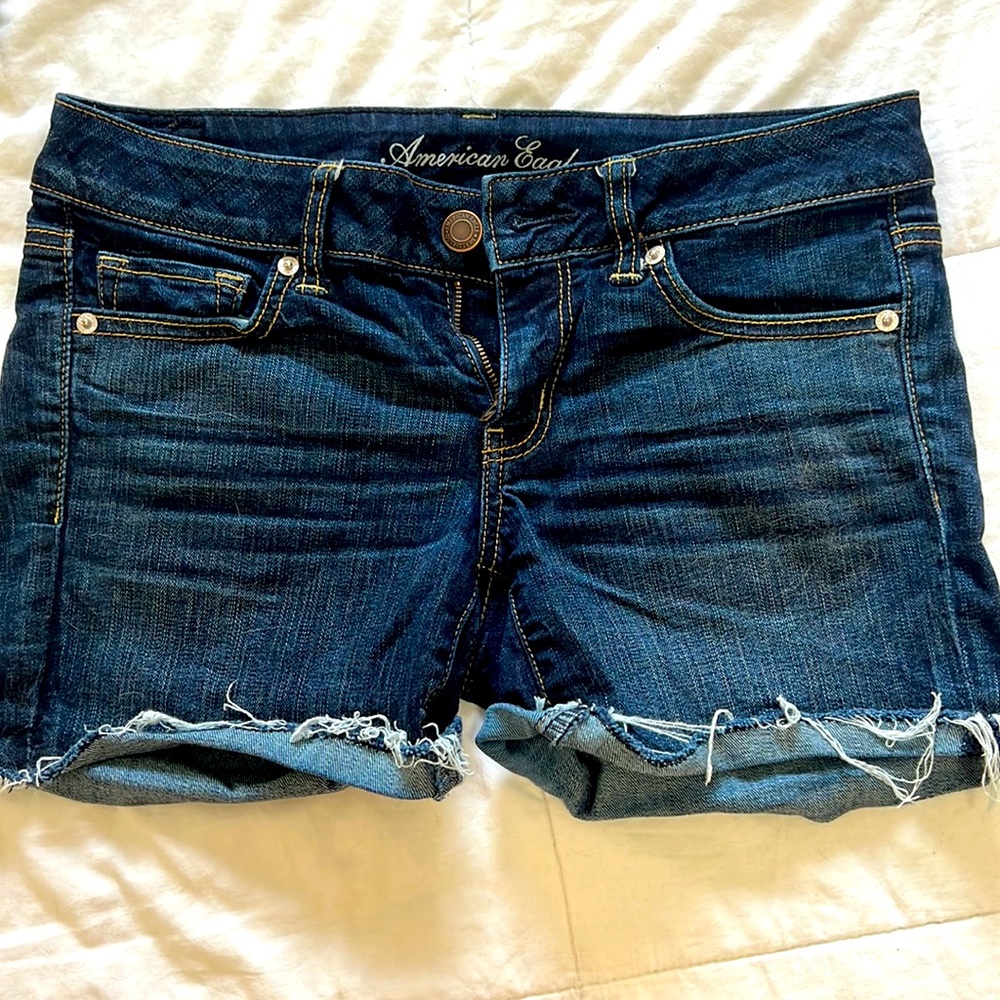 American Eagle jean shorts - Size 8